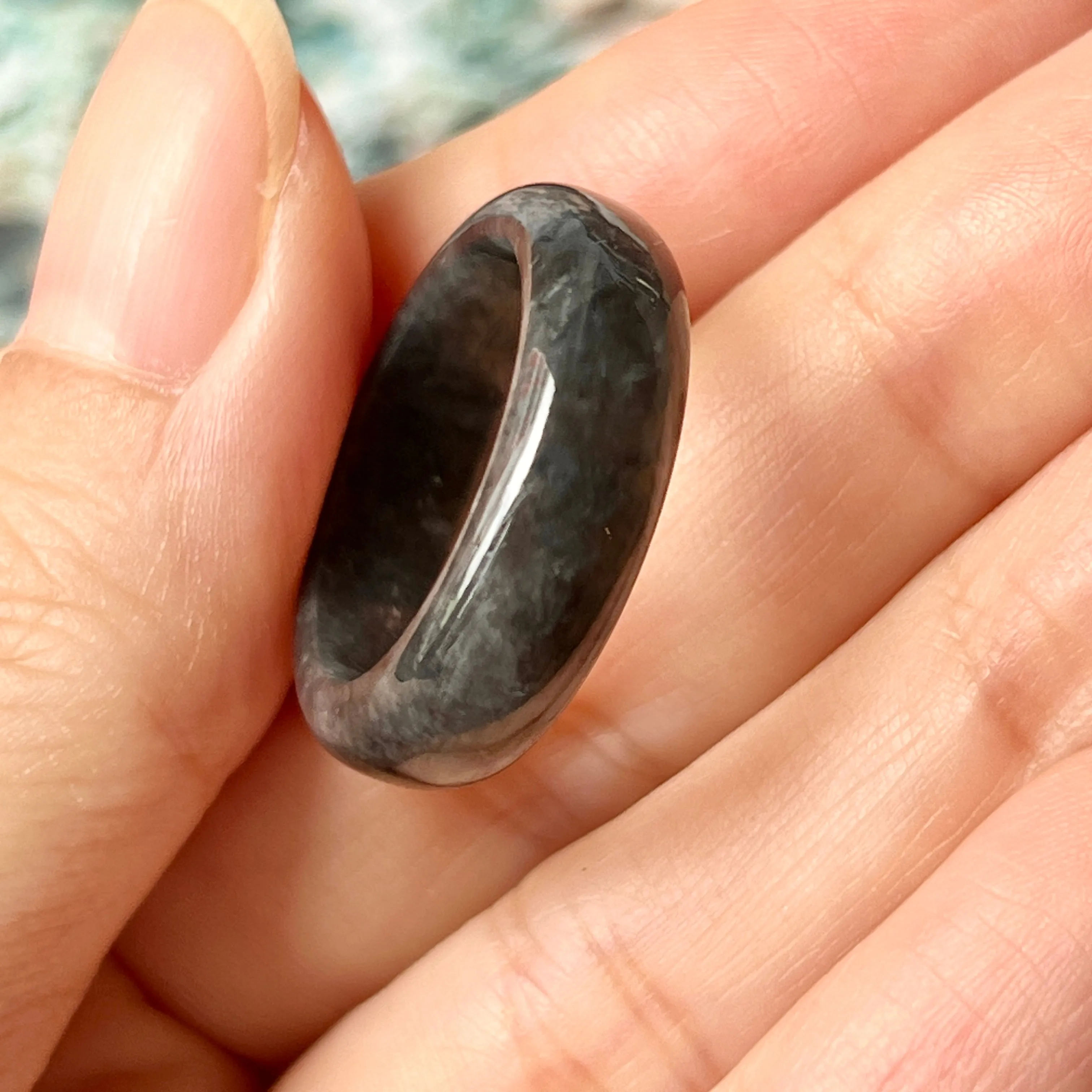 18.1mm A-Grade Natural Black Jadeite Ring Band No.162374