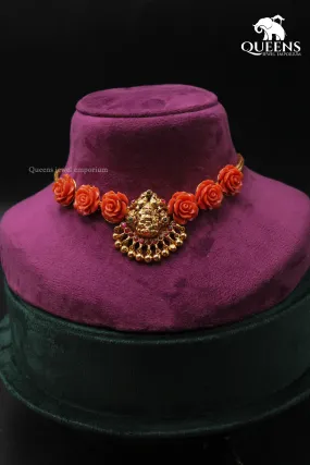 DHVARA CORAL CHOKER