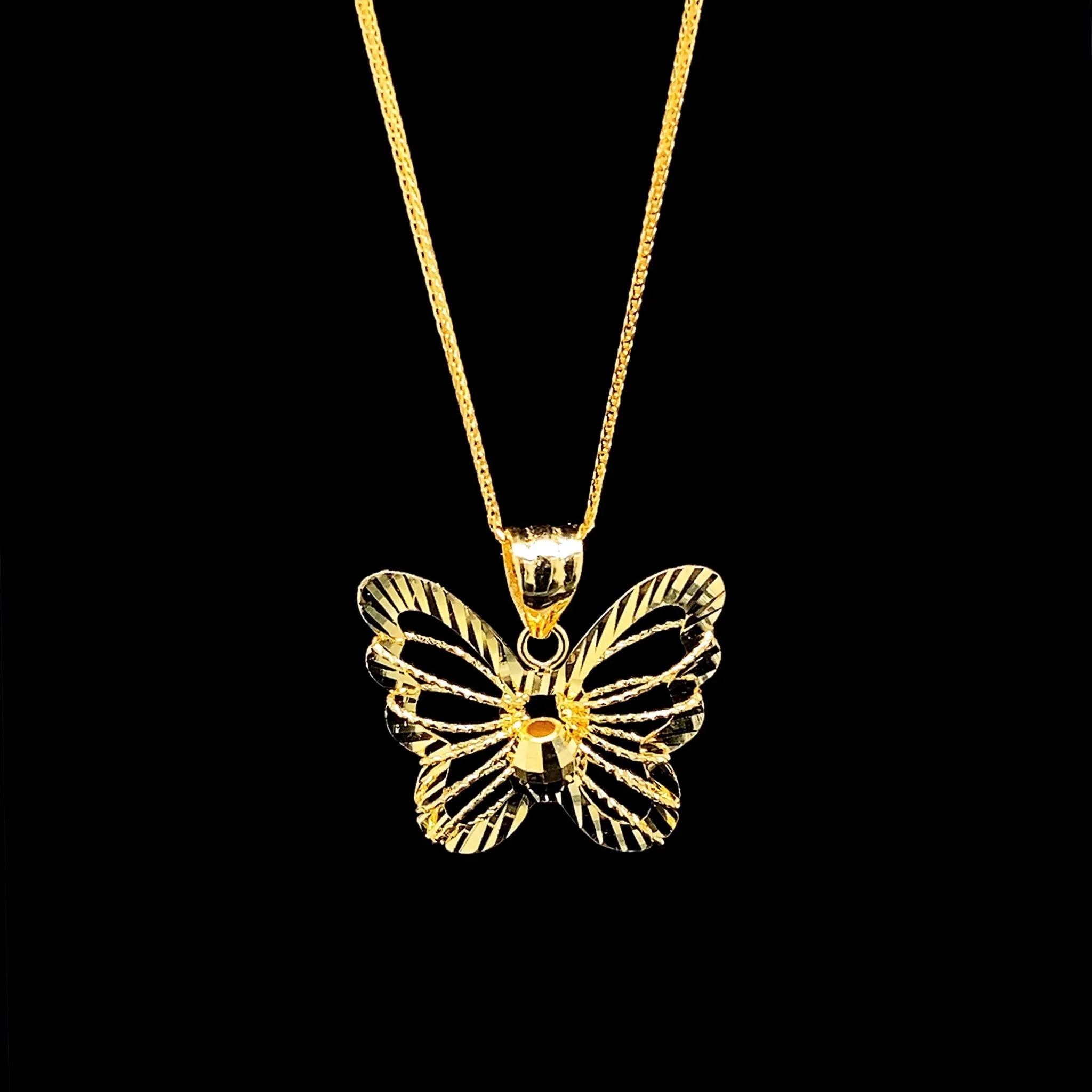 #GOLD2024 | 18K Golden Butterfly of Ivana Necklace Foxtail Chain