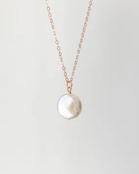 Lua Pearl Necklace