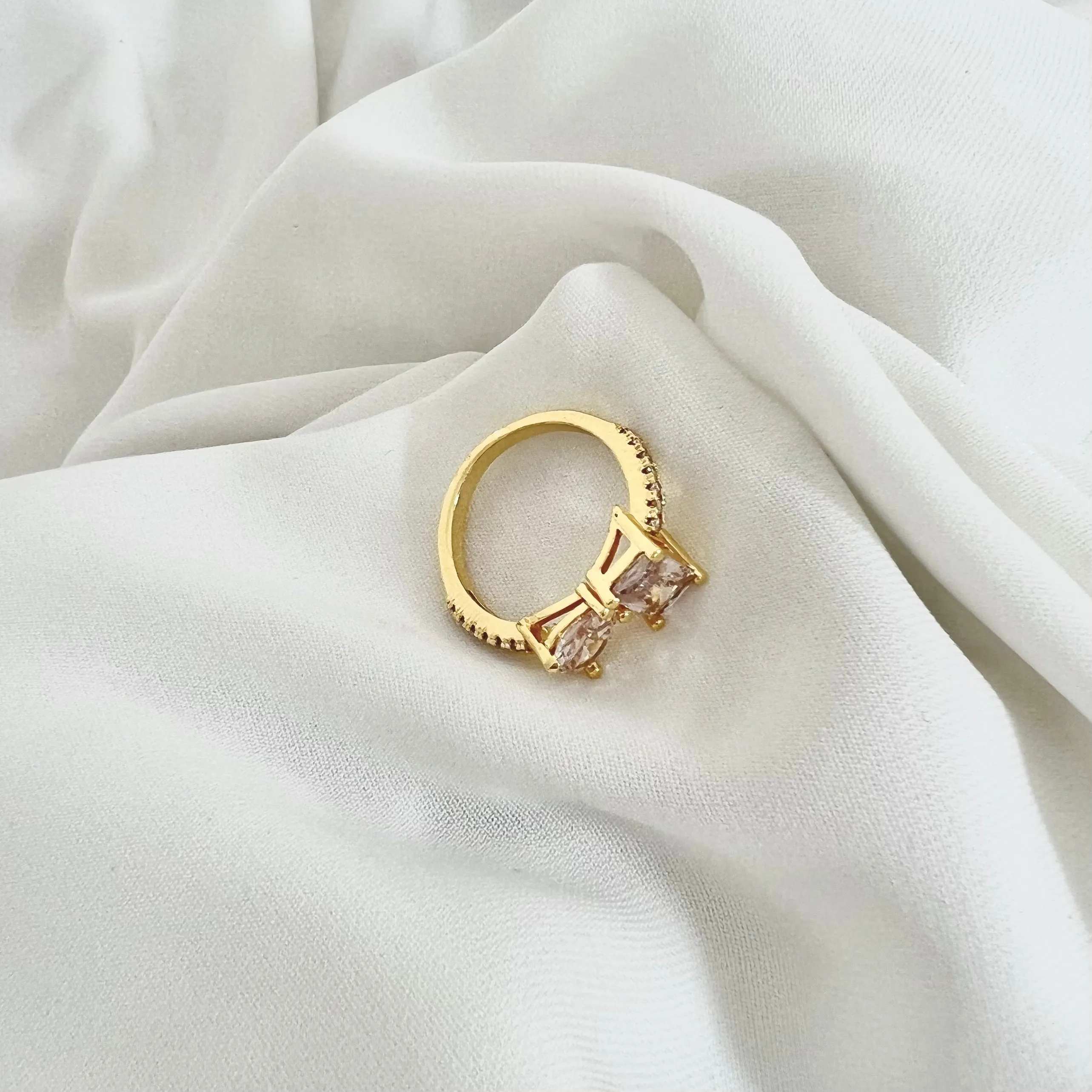 Xiomara ring